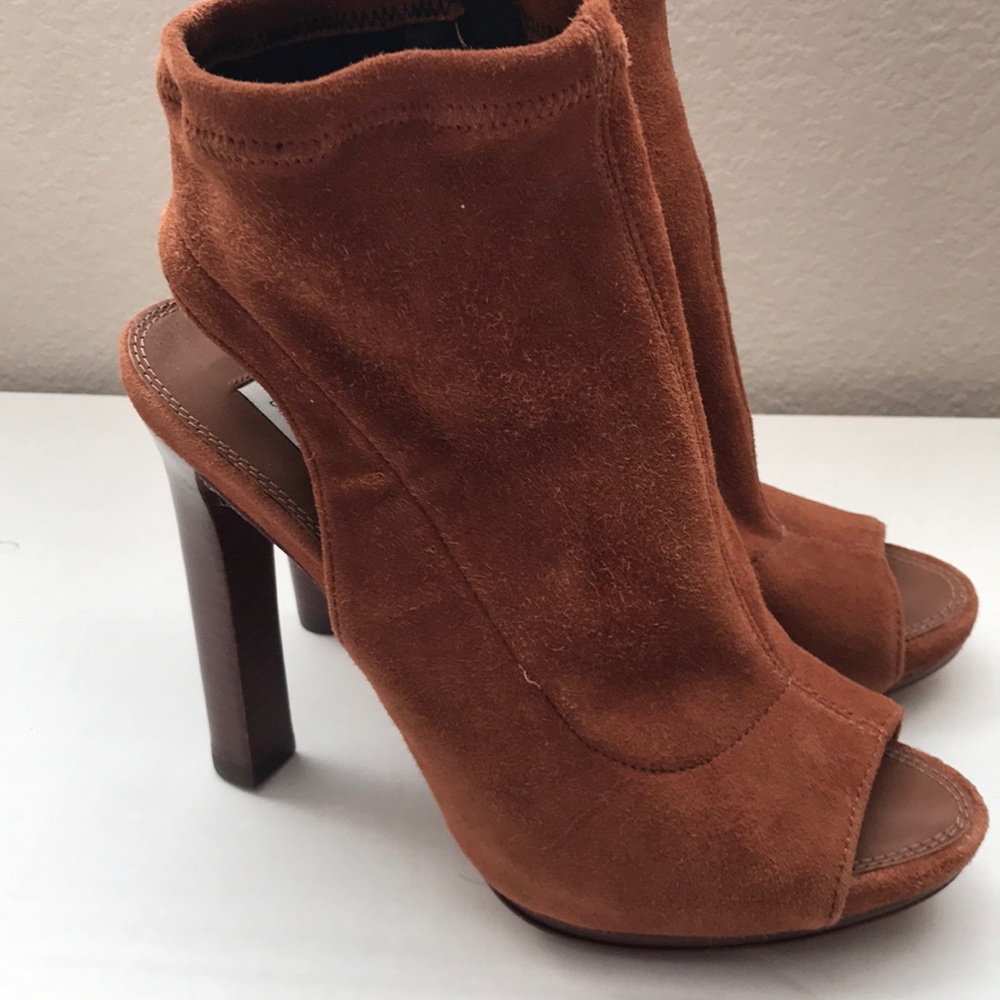 DvF peep toe booties 6.5